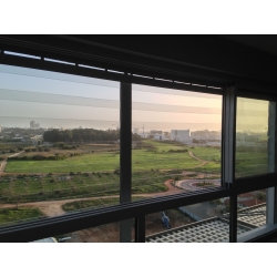 סורגים שקופים בחלונות מוסדות חינוך