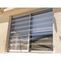 סורגים שקופים בחלונות מוסדות חינוך